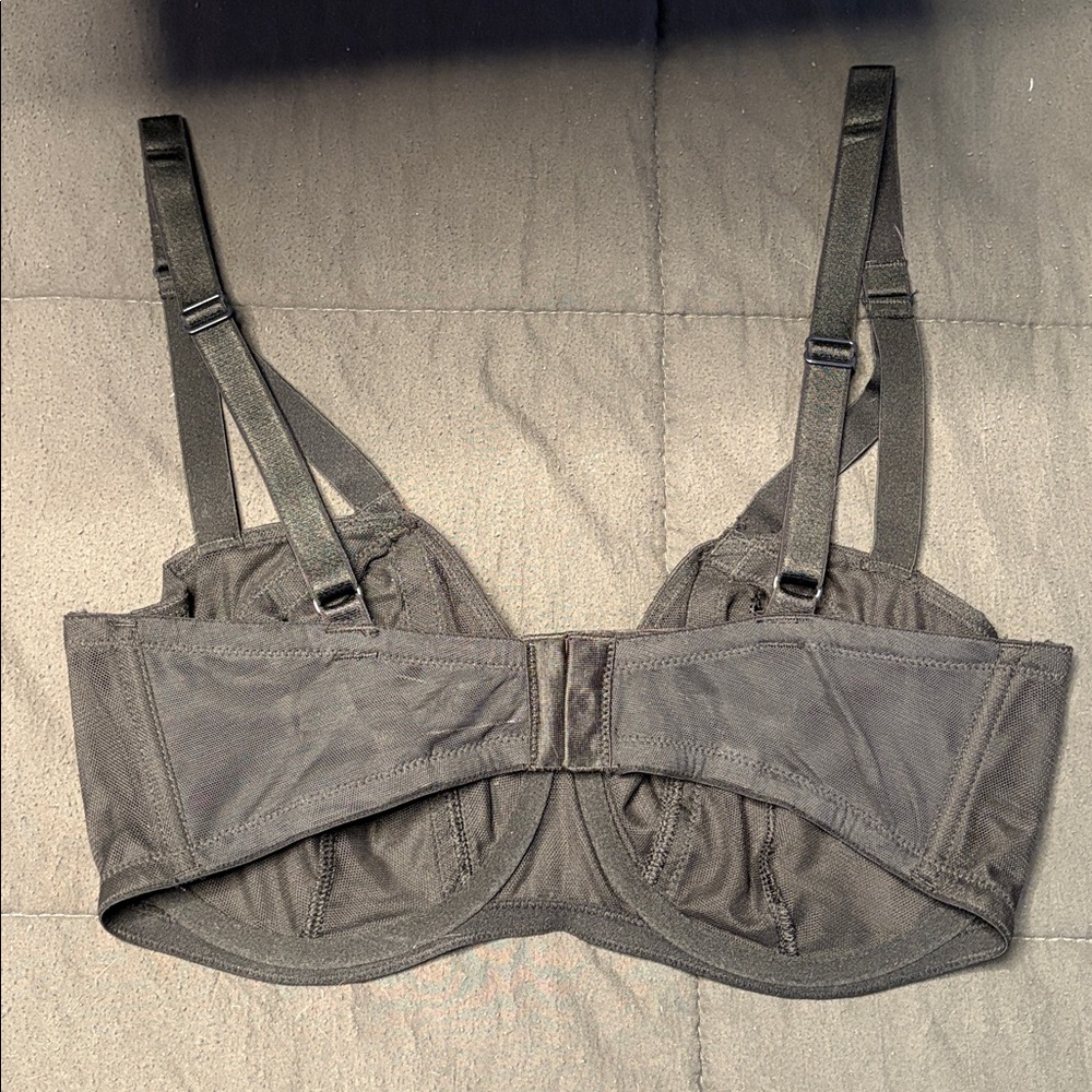 Victoria’s Secret Unlined Balconet Bra 34DDD - Picture 2 of 3